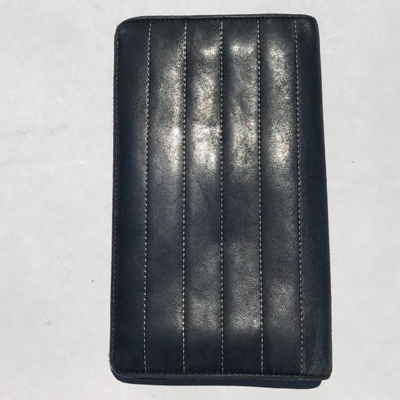 Authentic Mademoiselle Ligne Topstitched Bifold Black Lambskin Clutch - Picture 6 of 9